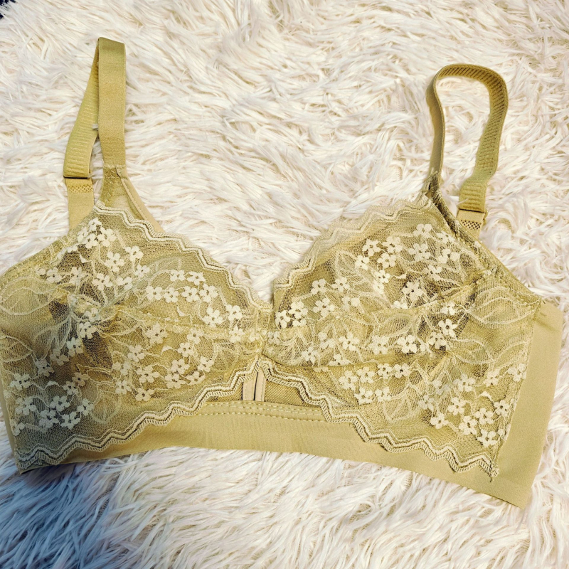 Francia csipkés melltartó nagy mellekhez, vezeték nélküli, vékony nyári modell, háromszög alakú kosár, dizájn nyúlfül, nylon anyag