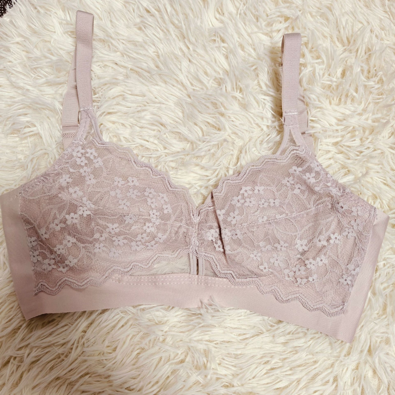 Francia csipkés melltartó nagy mellekhez, vezeték nélküli, vékony nyári modell, háromszög alakú kosár, dizájn nyúlfül, nylon anyag