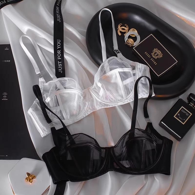 Pamut melltartó 3/4 kosár, vékony formázott kosár, levehető dupla vállpánt, hátsó háromsoros záródás, lélegző tartás, 90-95% pamut