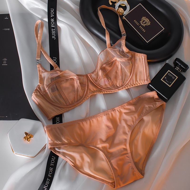 Pamut melltartó 3/4 kosár, vékony formázott kosár, levehető dupla vállpánt, hátsó háromsoros záródás, lélegző tartás, 90-95% pamut