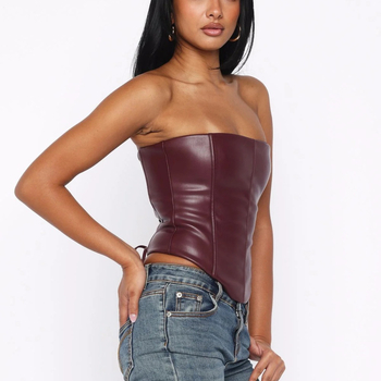 Kožni korzet bez naramenica s kostima, uski kroj, tube top stil
