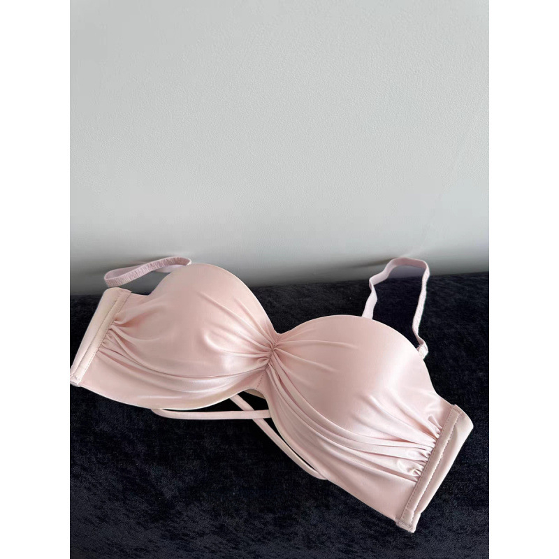 Sutien wireless cu cupă demi, satin de nailon, bretele detașabile și închidere cu trei rânduri la spate