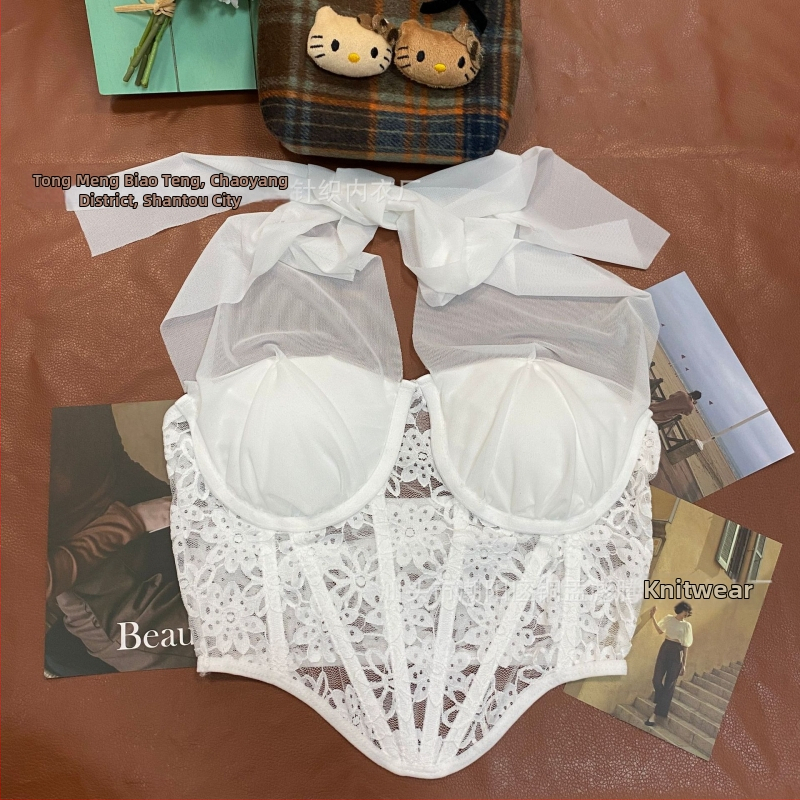 Čipkovaný halter kamizola s sieťovanou látkou, košíčky 3/4, tenké formované košíčky, podšívka nylon, pevné dvojité ramienka, krásne chrbát