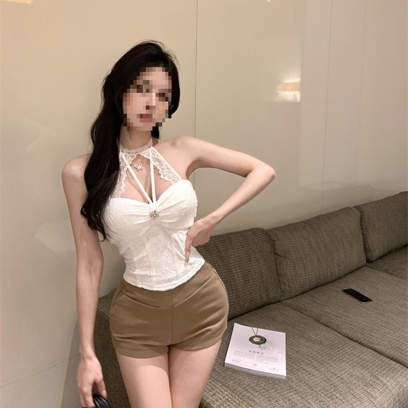 Δαντελένιο τοπ με halterneck για γυναίκες – ultra-λεπτές τιράντες, ύφασμα από δίχτυ κάτω από 30%, 3D μοτίβο, ultra-κοντό μήκος (≤40 cm) – Άνοιξη 2025