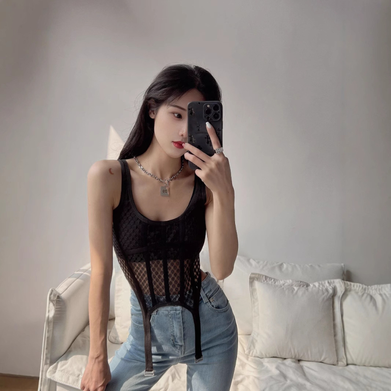 WIN Čipkasti korzet-tank top, uski kroj, kratka duljina, jednostavan uzorak, fiksne naramenice, poliester >95%