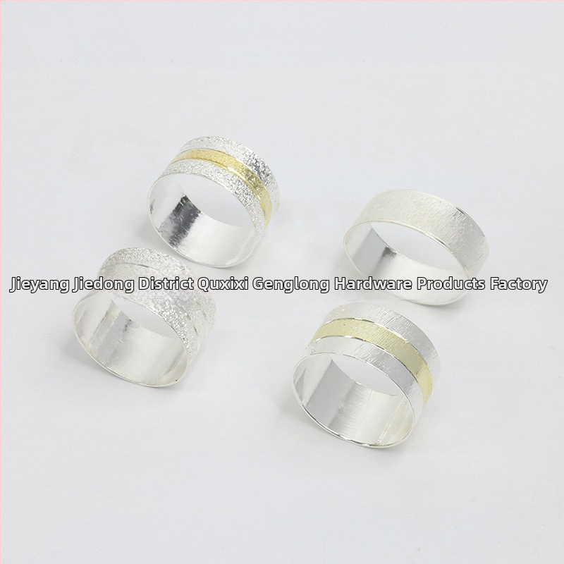 Prsteň na servítky, kvetinová dvojitá línia, krajkový lem, meď s elektrolytickým povlakom, západný štýl