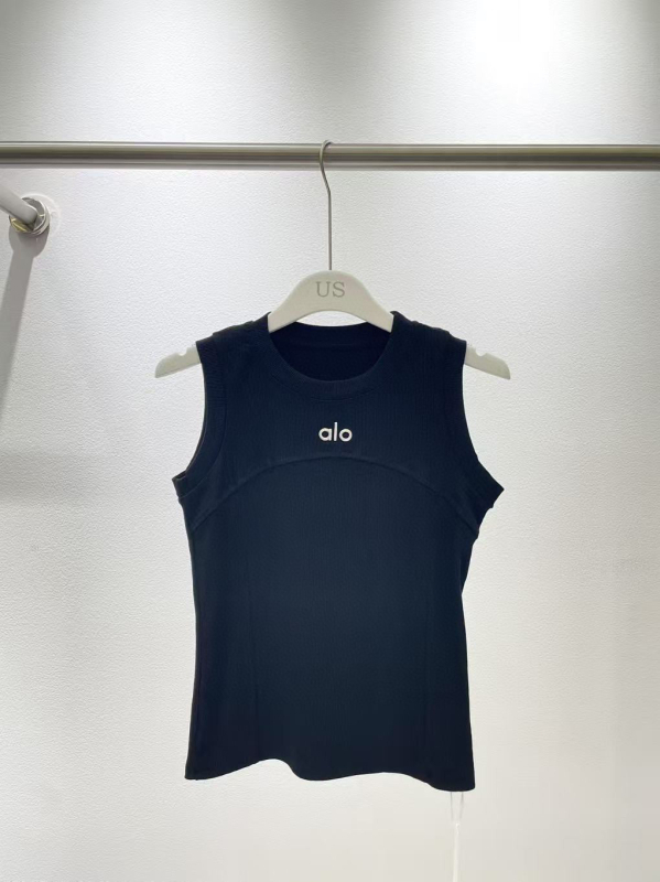 Slim-fit ujjatlan felső chest-wrap dizájnnal és fishbone varrással, kerek nyakú, 50-70% pamut, mikroelasztikus, dupla vállpánt, nyár 2024, nőknek