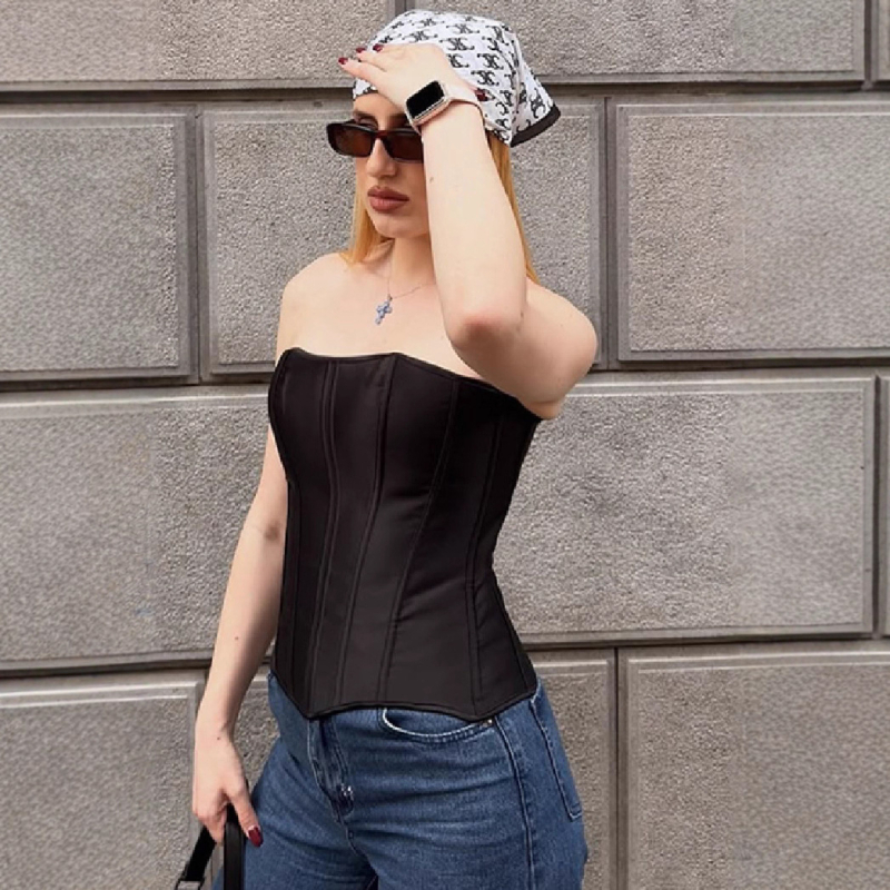 Csőtop formázó fehérnemű pánt nélkül, szűk szabásvonal, rövid fazon 40–50 cm, poliészter 90–95%