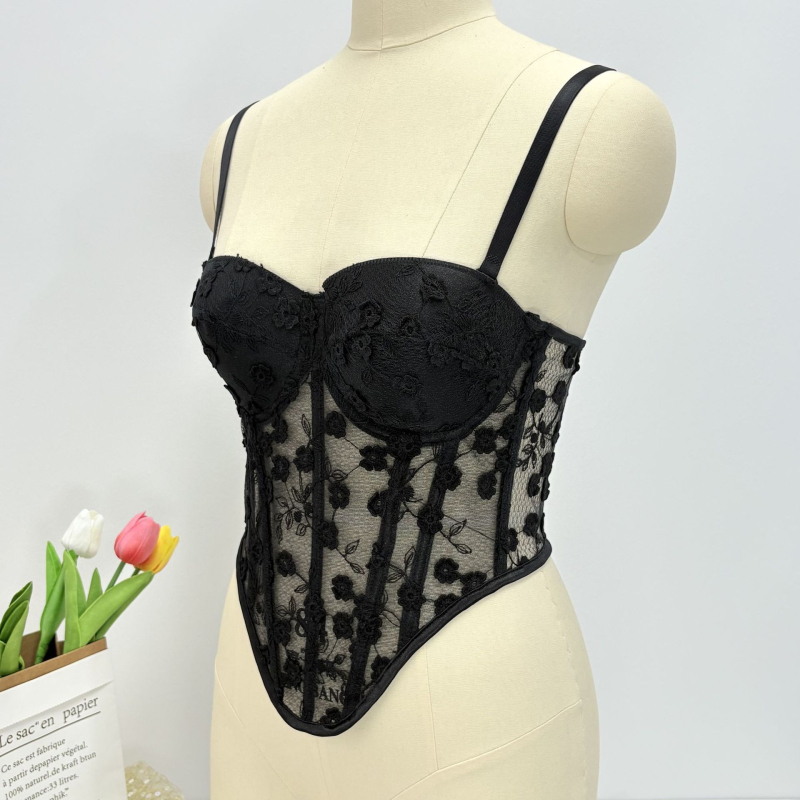 Мрежесто бюстие-корсет с флорална бродерия и дантела, костички, западен стил, закопчаване с четири реда катарами на гърба (мрежа; полиестер 80–90%; подплата: спандекс; чашка: 1/2; тънки чаши)