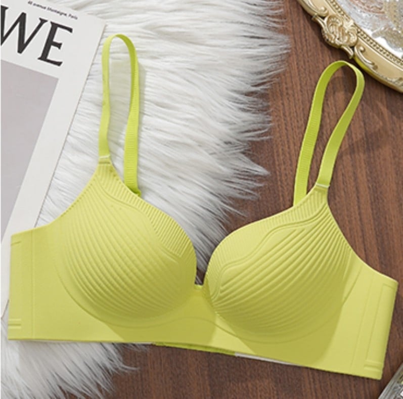 Bezšavni push-up grudnjak za mali bust, jednoplošni dizajn, mekana podrška (3/4 košarice, tanka oblikovana košarica, najlon tkanina, fiksne dvostruke naramenice, stražnje kopče u tri reda)