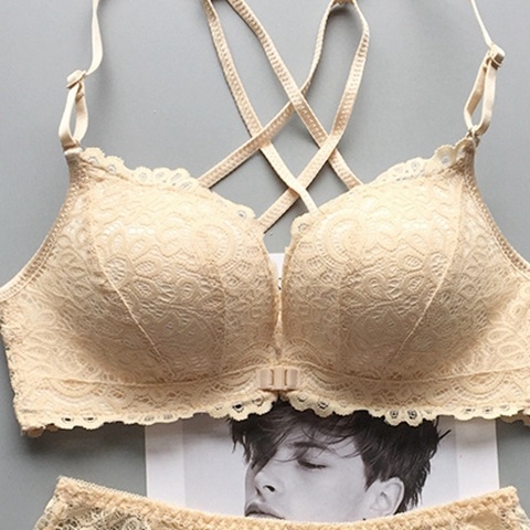 Mezgininė liemenėlė su atviru nugara, push-up, priekinis užsegimas, 3/4 kuprai, puodelio formos: viršuje plonas, apačioje storesnė, nailono pamušalas