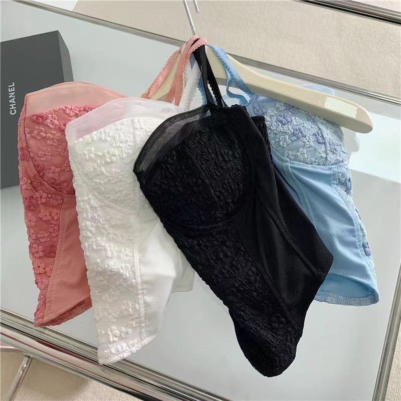 Uski camisole top s čipkom na motiv margarete, leđa s ribljim kostima, materijal: mliječna svila s polyesterom 50–70%, ultra kratka duljina