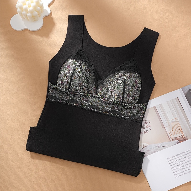 Ženski termalni top – bezšavni, s ugrađenim grudnjakom i jastučićima, okrugli izrez, 70–80% akrilna vlakna, 201–250 g/m²