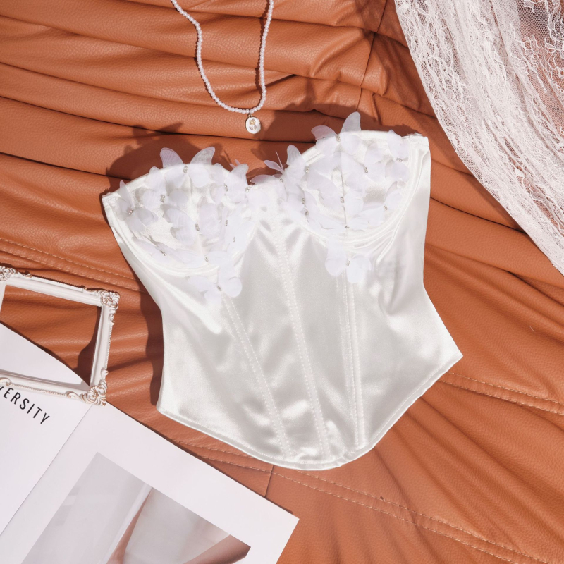 Tube top bez naramenica — slim-fit kratki top od poliestera s elastanom (90–95%), apstraktan uzorak, mikro-elastičnost