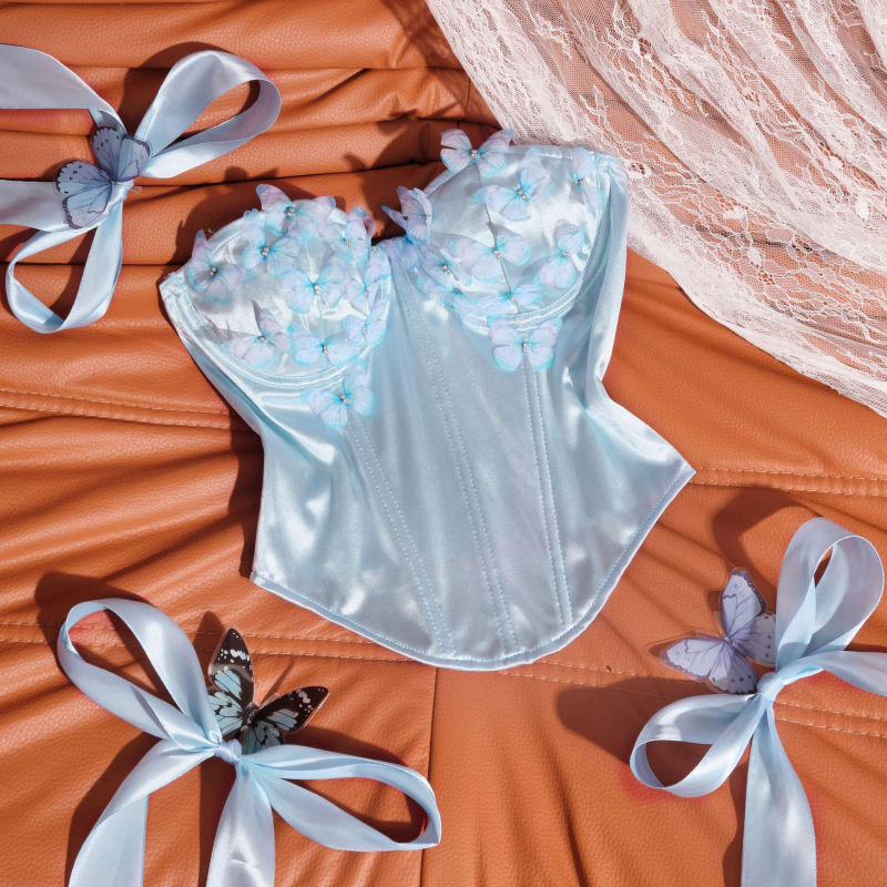 Tube top bez naramenica — slim-fit kratki top od poliestera s elastanom (90–95%), apstraktan uzorak, mikro-elastičnost