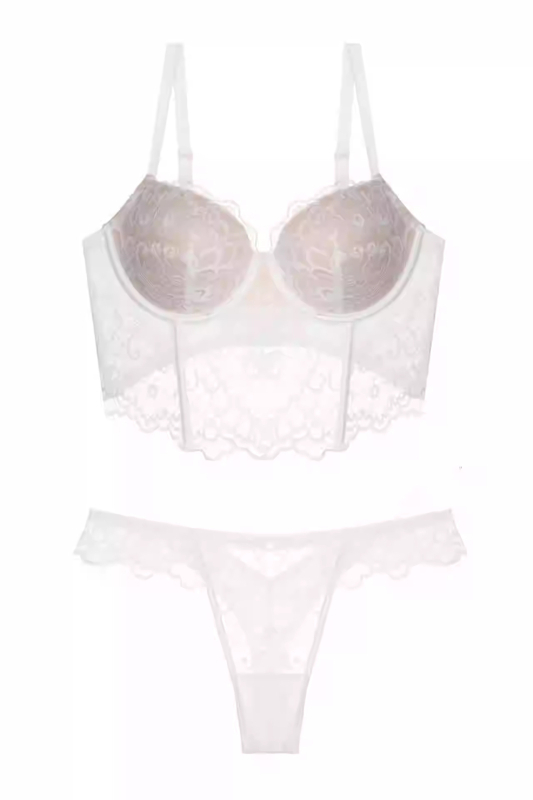 Pamut anyagú melltartó szett; csészeforma: felül vékony, alul vastag; fix dupla vállpántok; hátul három sor kapocsos zár