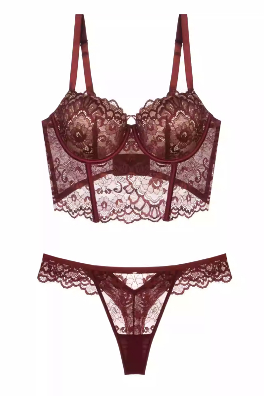 Pamut anyagú melltartó szett; csészeforma: felül vékony, alul vastag; fix dupla vállpántok; hátul három sor kapocsos zár