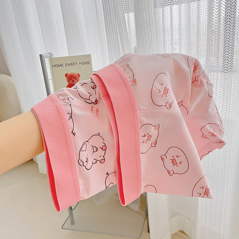 Férfiaknak készült lélegző pamut alsónemű anime mintával, középmagas derekú, ágyéktáji viszkóz bélés