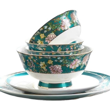 Jun Porcelán csontporcelán négy darabos étkészlet, kerek forma, virágmintázat, mikrohullámú sütőbe tehető