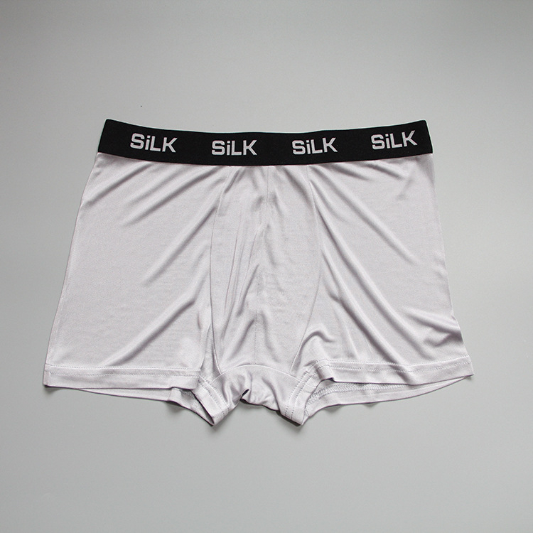 Férfiaknak szóló Mulberry Silk selyem boxeralsónemű, középső derekú, légáteresztő, kötött anyag, hímzett dizájn