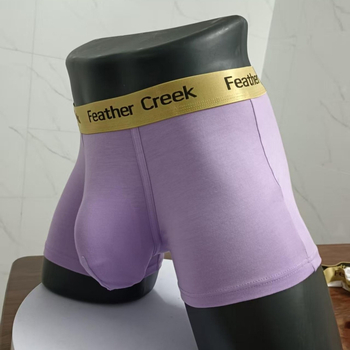 Мъжки боксерки с голям джоб, дишаща полиестер-вискоза материя, ниска талия (Главен плат: полиестер; Съдържание: 90–95%; Подплата: вискоза; Съдържание подплата: 90–95%; Талия: ниска)