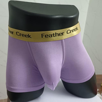 Мъжки боксерки с голям джоб, дишаща полиестер-вискоза материя, ниска талия (Главен плат: полиестер; Съдържание: 90–95%; Подплата: вискоза; Съдържание подплата: 90–95%; Талия: ниска)