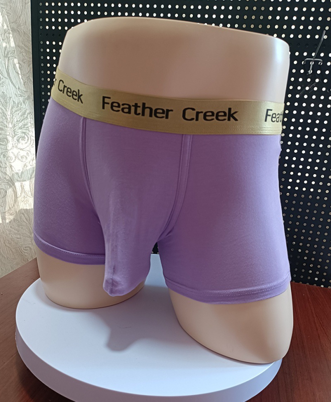 Мъжки боксерки с голям джоб, дишаща полиестер-вискоза материя, ниска талия (Главен плат: полиестер; Съдържание: 90–95%; Подплата: вискоза; Съдържание подплата: 90–95%; Талия: ниска)