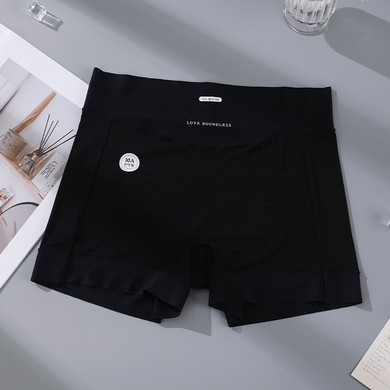 Ženske boxer briefs od Ice Silk, plus veličina, antibakterijske i protiv prozirnosti, srednja visina struka, 70% najlon, 100% pamuk u preponama