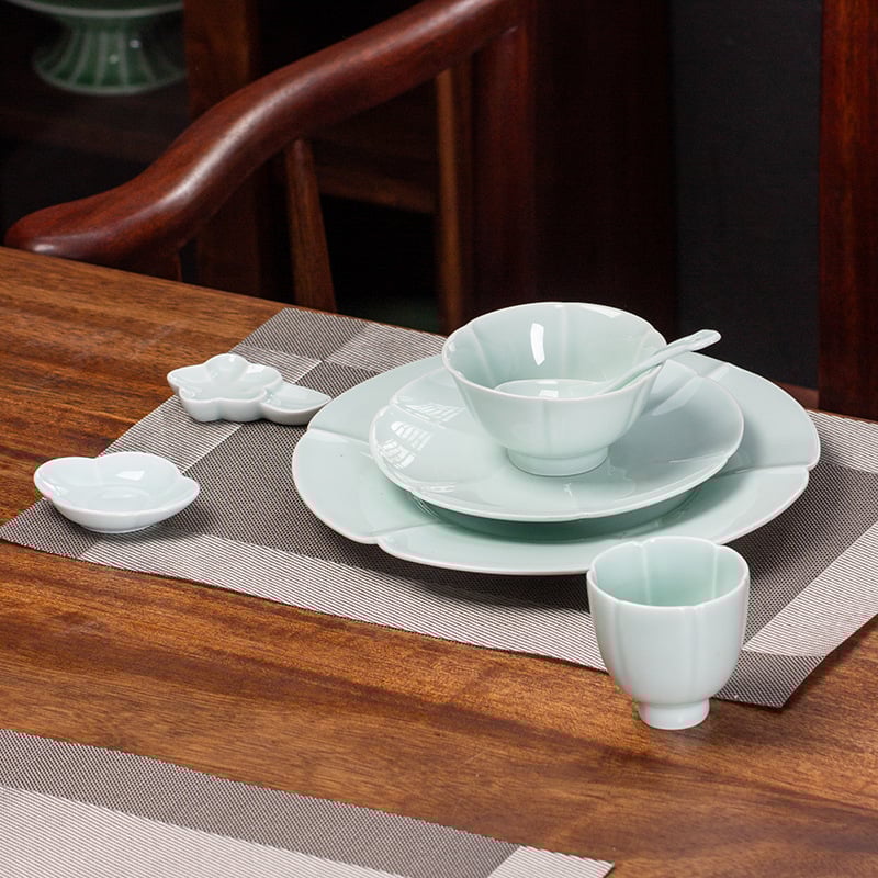 Portselanist lauanõude komplekt Jingdezhen, alglazuurvärv, kolmnurk-seria, 6 tk, hotellilaua serveerimiseks