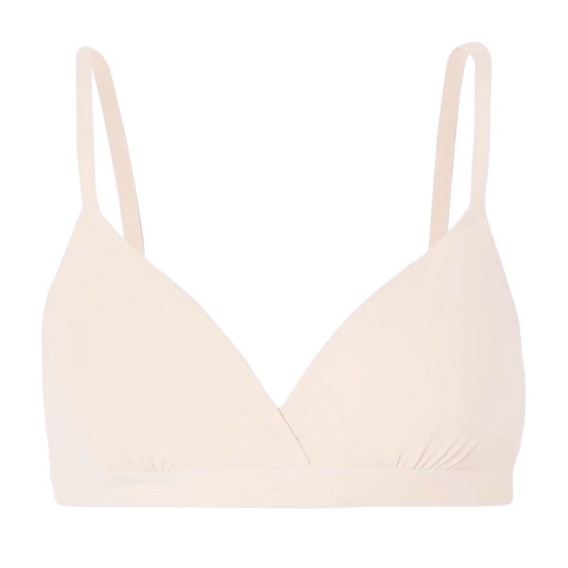 Modalinė liemenėlė su trikampio formos puodeliais, ploni formuoti puodeliai, nuimamos petnešėlės, nugaros uždarymas su trim eilių kabliukų