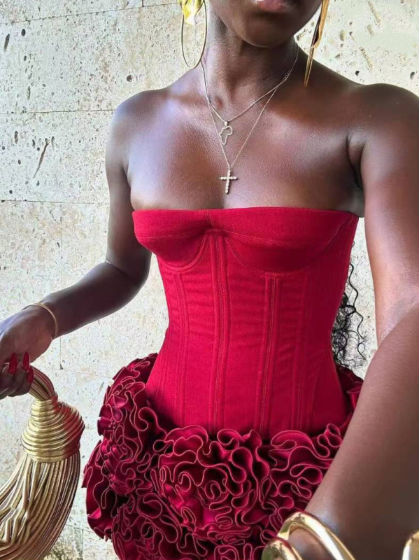 Set top și fustă cu bretele de tip os de pește, top reglabil fără bretele, broderie florală, bumbac-viscoză, primăvară-vară 2025