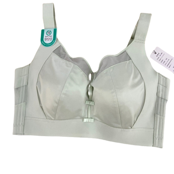 Pluszméretű szatén melltartó teljes kosár, push-up, állítható pántok és hátul öt soros záródás