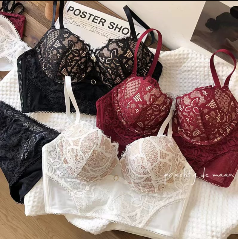 Сутиен сет с френски стил и дантела, 3/4 чашка, тънки формовани чашки, найлонова материя, задна закопчалка с три реда куки, фиксирани презрамки