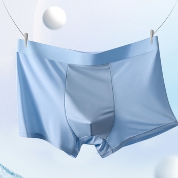 Férfi Ice Silk Boxer alsó, ultra vékony, középső derék, légáteresztő, gyorsan száradó, poliészter 90–95%.