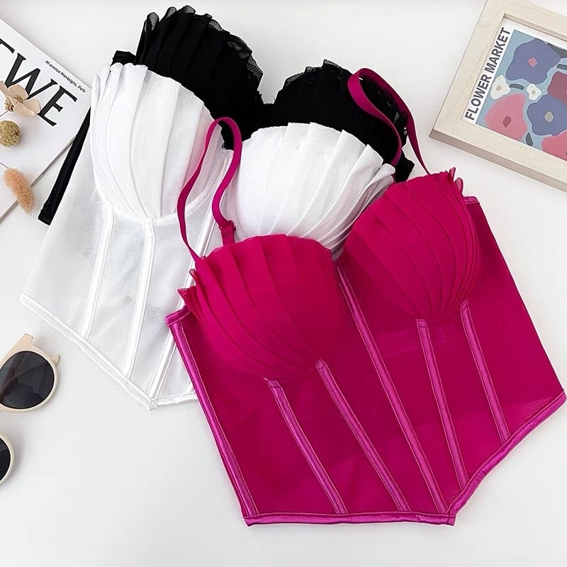 Камизола от нейлон, 70–80% съдържание на нейлон, презрамков дизайн, секси стил, ниско деколте