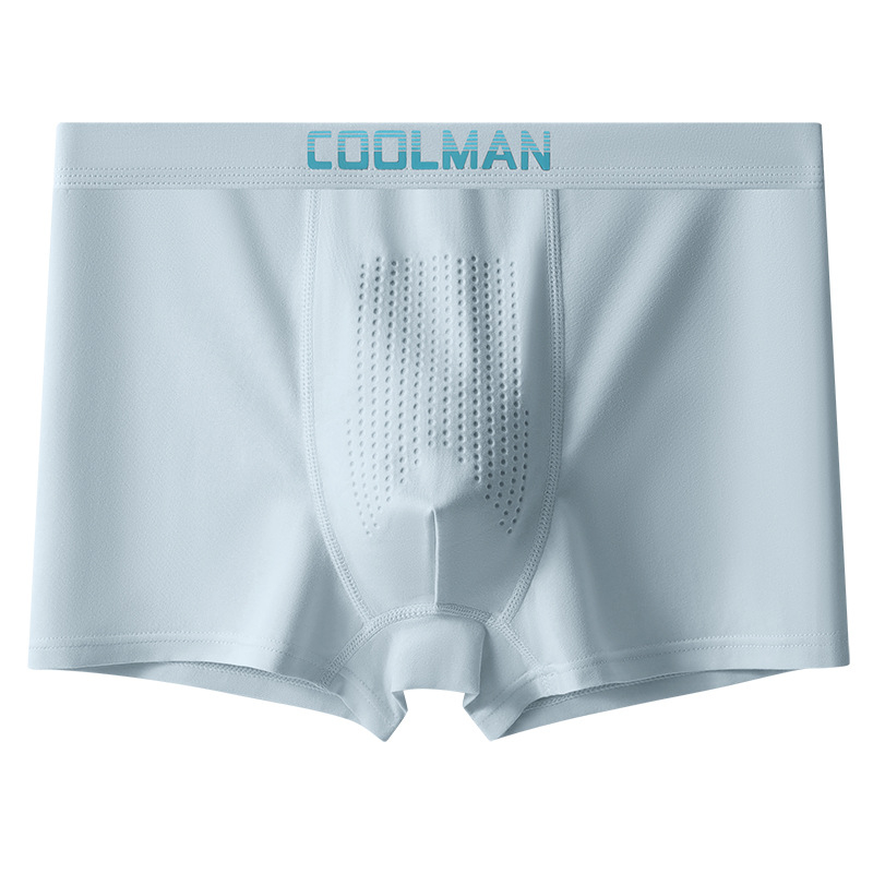 Férfi középmagas derekú, lélegző pamut alsónemű, gyorsan száradó anyag, négy tűs és hat szálas varrás, belső viszkóz bélés, alkalmas minden évszakra