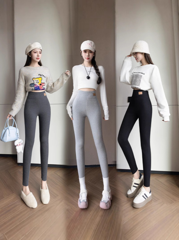Ženske termo leggins s flis podstavom za jesen-zimu, podižu bokove, stižu trbuh, uski kroj, topli i elastični, visok struk, duljina 9/10