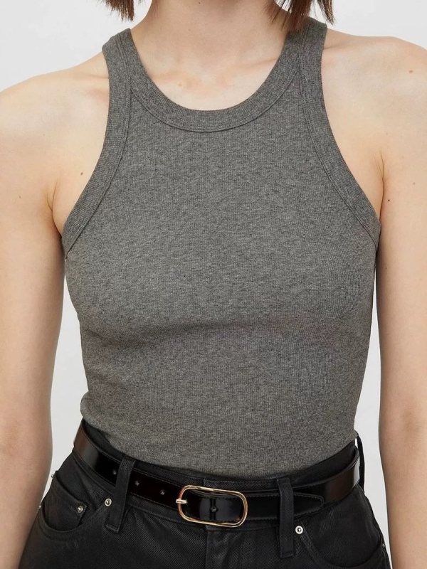 Ženski tank top Racerback – uski kroj, pamuk 95%+, dvostruka ramena, ljeto 2025