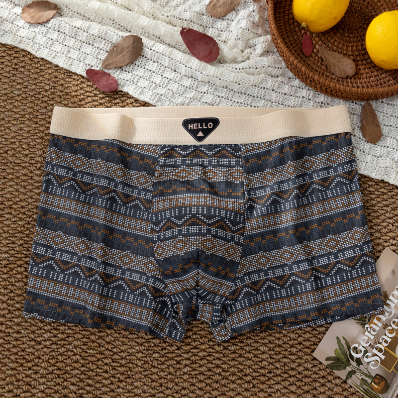 Férfi boxer briefek, etnikus csíkos mintával, légző Milk Silk poliészter keverék, középmagas derekú, kötött anyag, tinédzserek számára
