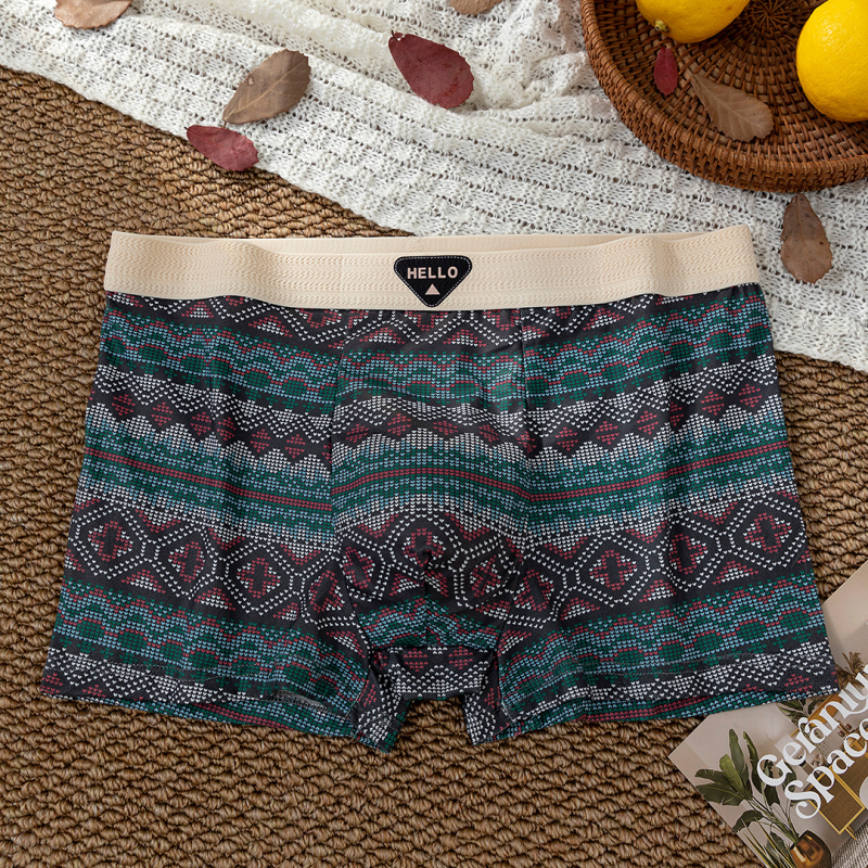 Férfi boxer briefek, etnikus csíkos mintával, légző Milk Silk poliészter keverék, középmagas derekú, kötött anyag, tinédzserek számára