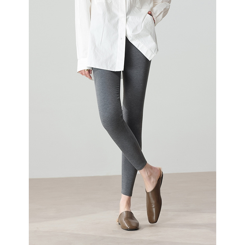 All-in-One leggings Mulberry Silk meleg fleece bélésével, magas rugalmasság, nem korlátozó fazon, hossz 9/10, szoros illeszkedésű jóga nadrág