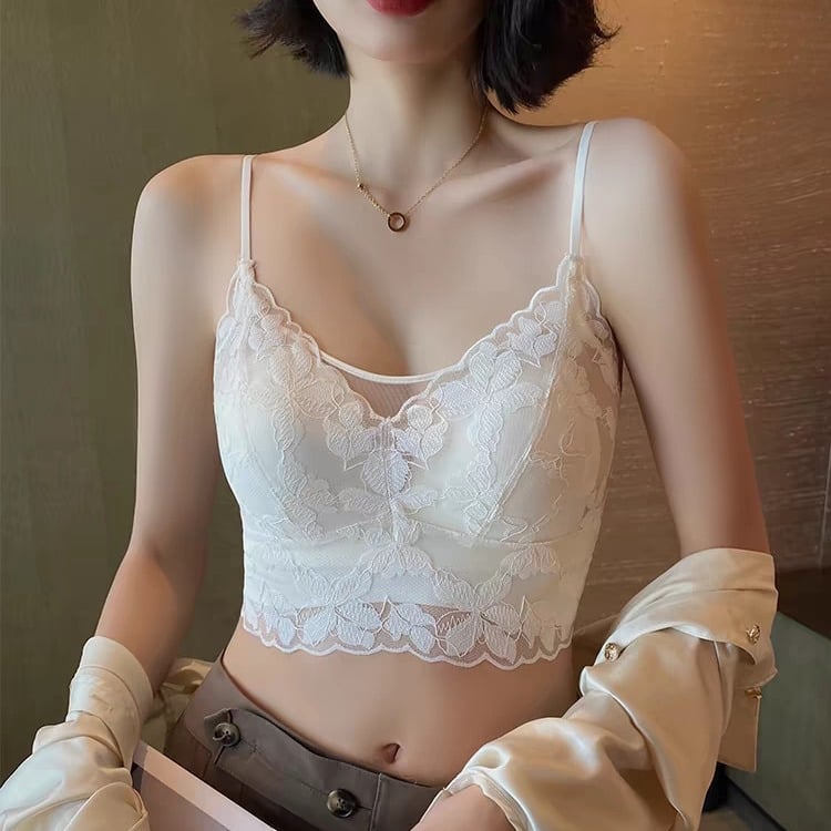 Nėriniuota viršutinė liemenėlė su įdėklu į krūtinę, pilnas puodelis, formuojamas puodelis su kempine, fiksuotos dvigubos petnešos