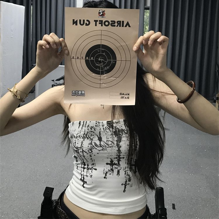 Τοπ χωρίς τιράντες με εκτύπωση – στενή εφαρμογή, πολυεστέρας 50–70%