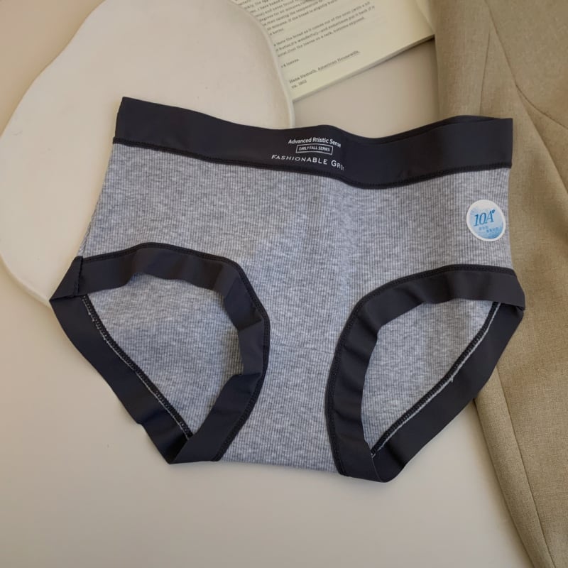 Παιδικά βαμβακερά αντιβακτηριακά εσώρουχα για κορίτσια με επεκτεινόμενη περιοχή, μεσαία μέση, αναπνέον σχέδιο σε χρωματικό συνδυασμό