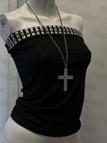 Tube-top bez naramenica s punk stilom, uski kroj, kratka duljina, poliester s kristalima
