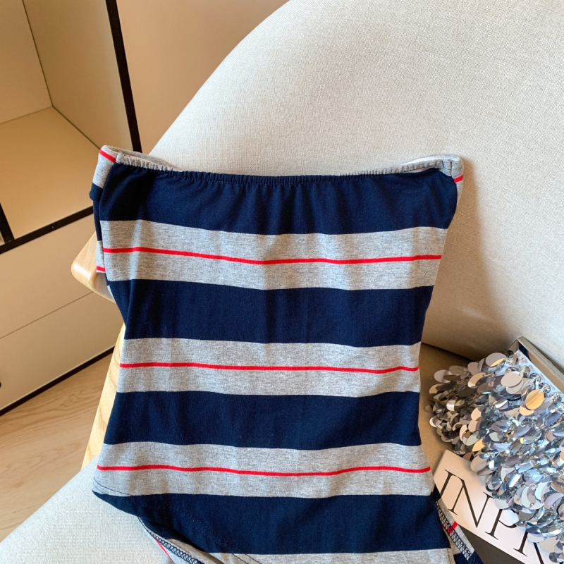 Bustier top – prugasti uzorak, uski kroj, bez naramenica, bez leđa, poliester