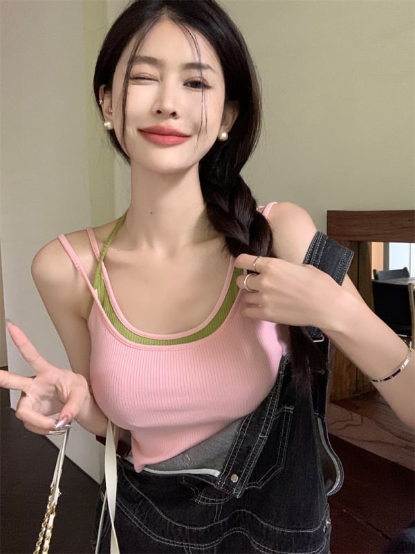 Ženski halter top, slim kroj, kratka dužina, modal materijal, proljeće 2025, sladak i pikantan stil