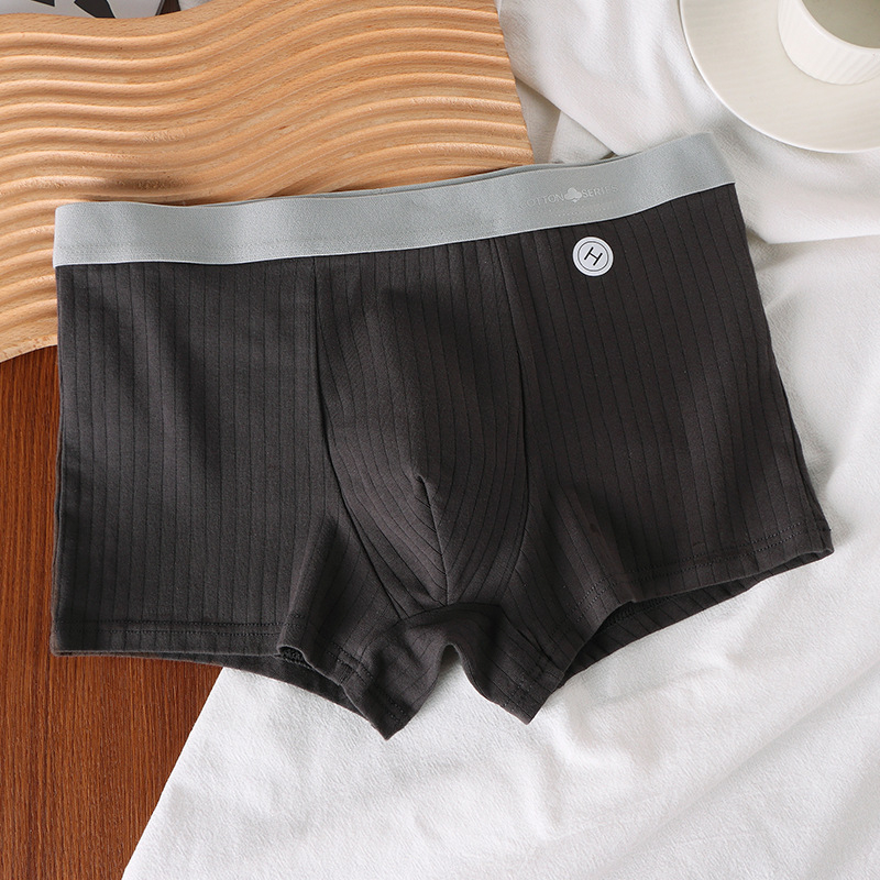 Muške bokserice s srednjim pojasom od pamuka — prozračnost, antibakterijske, visoka elastičnost, podstava prepona od viskoze