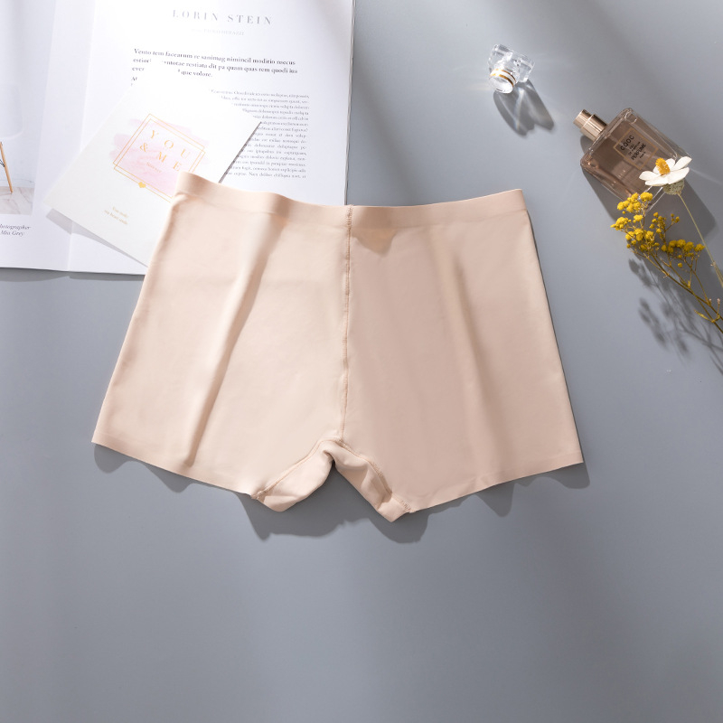 Женски бикини с средна талия, Ice Silk плат, основен материал: нейлон 86%, чатал от памук