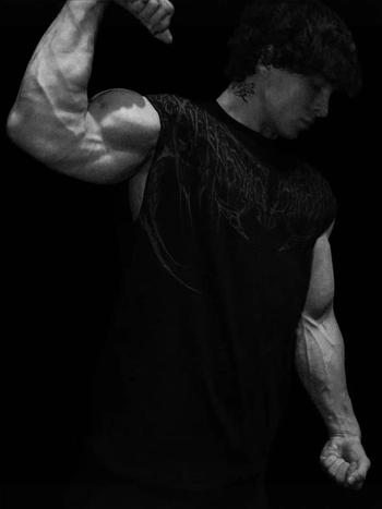 Vestă sport cu croială slim, din bumbac mercerizat în dungi, guler rotund, respirabilă și protecție UV